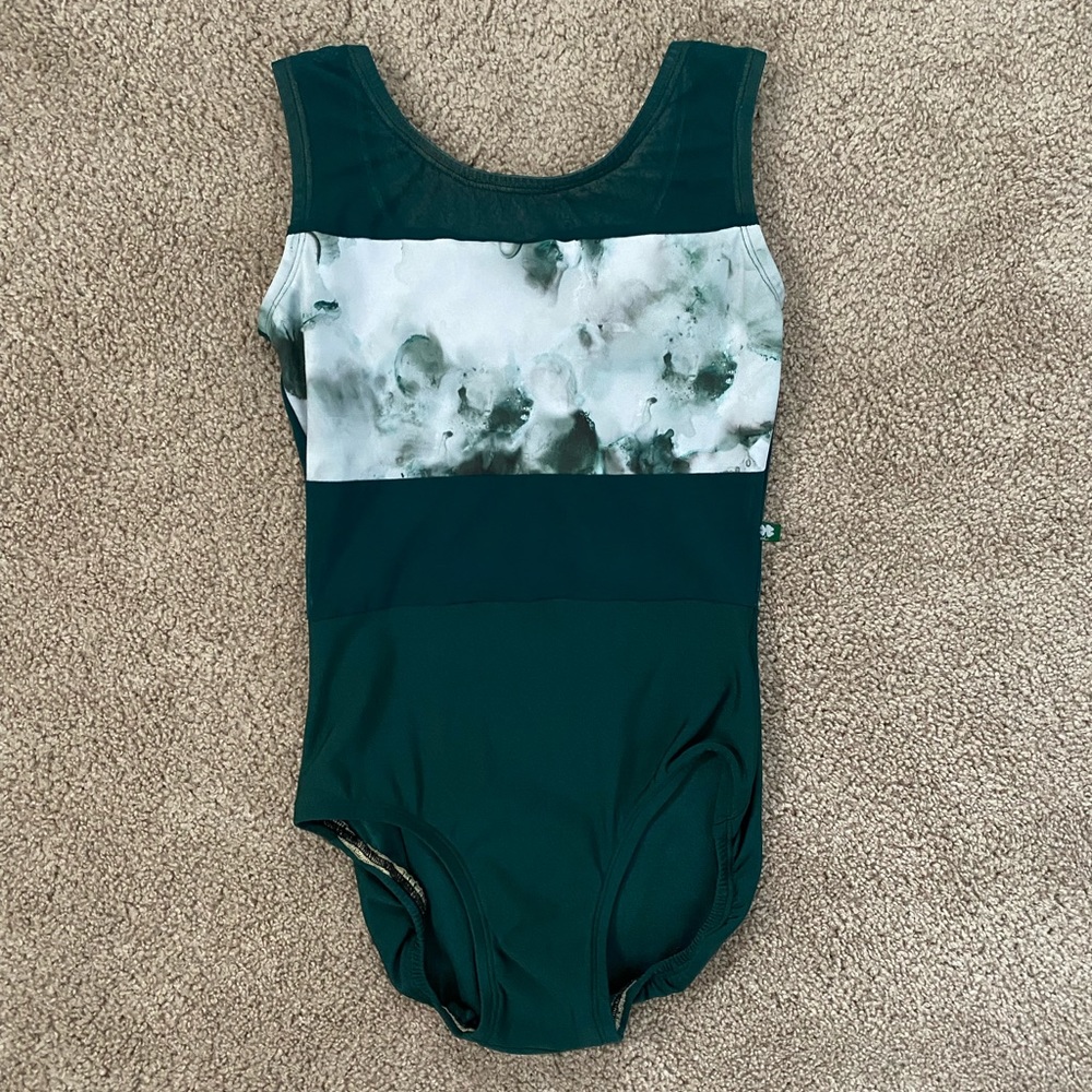 green marble luckyleo — size small